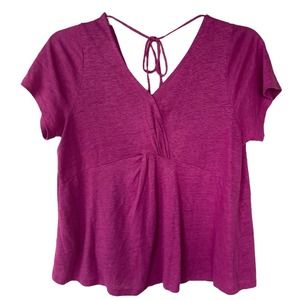 Maeve Size M Raspberry Cris Cross V Neck Knit top size M